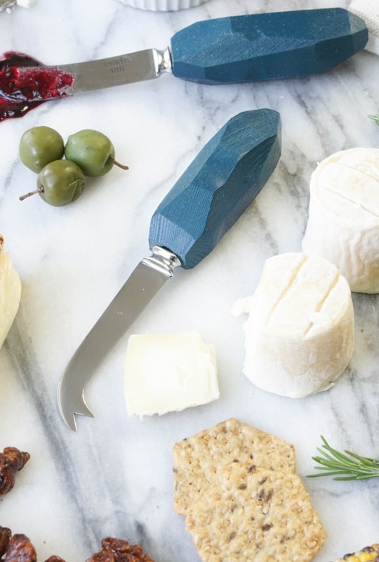 DIY-cheese-knives-sugar-and-cloth10