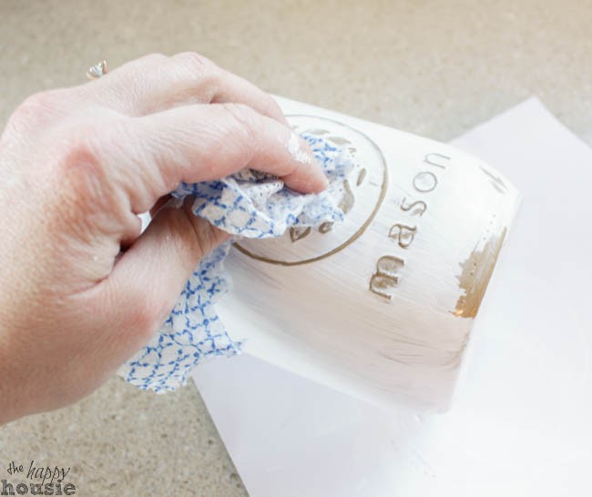 Distressed-White-and-Gold-Mason-Jars-with-chalky-paint-at-The-Happy-Housie-5