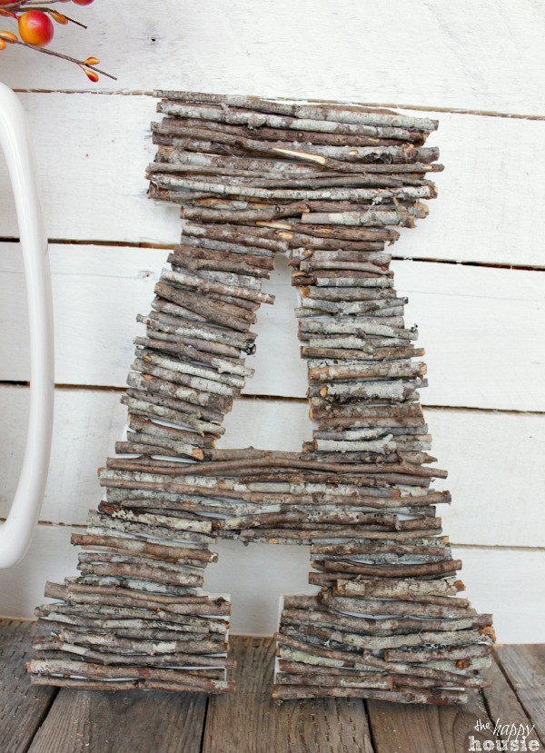 How-to-make-twig-letters-DIY-Twig-Monogram-at-The-Happy-Housie-4