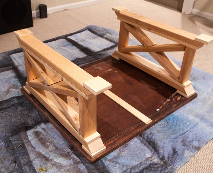 How-ro-build-a-Mirror-2-x-4-Coffee-Table-2