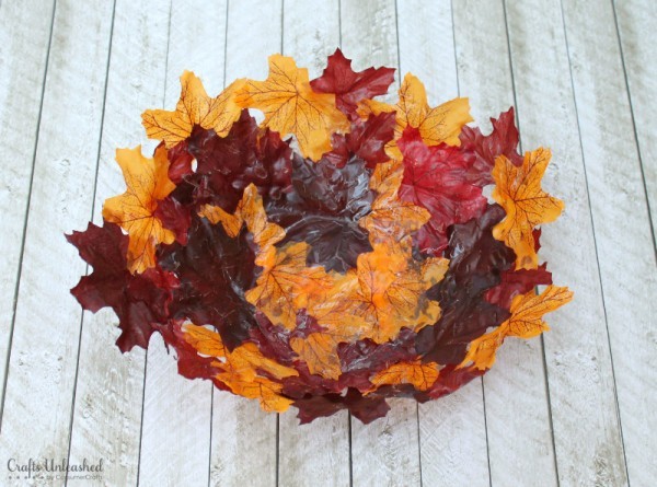 Leaf-bowl-DIY-tutorial-Crafts-Unleashed-1